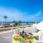536b Cozy 1 Bedroom, Pool, Terrace, Sun Lounger Apartment *